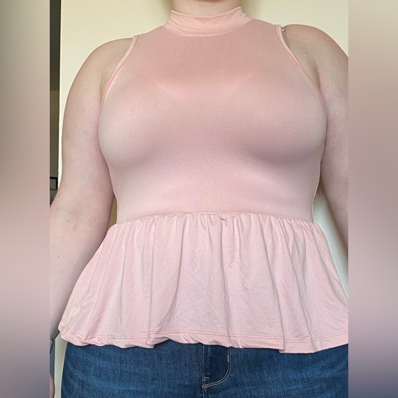 Cute blush pink peplum top - Picture 3 of 4
